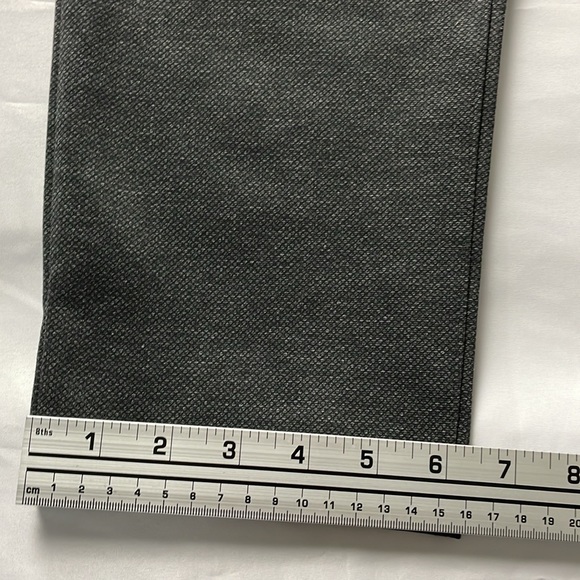 Women’s size 14 Andrew Marc charcoal gray pants - Picture 3 of 12